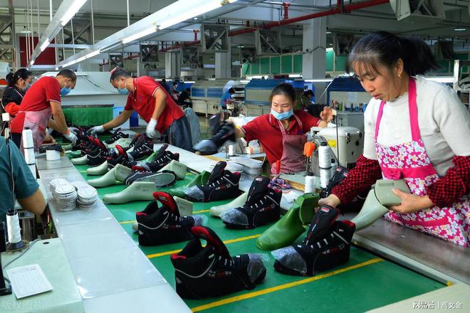 莞制鞋工程师笑谈四大原因耐克美国制造计划完败东(图7)